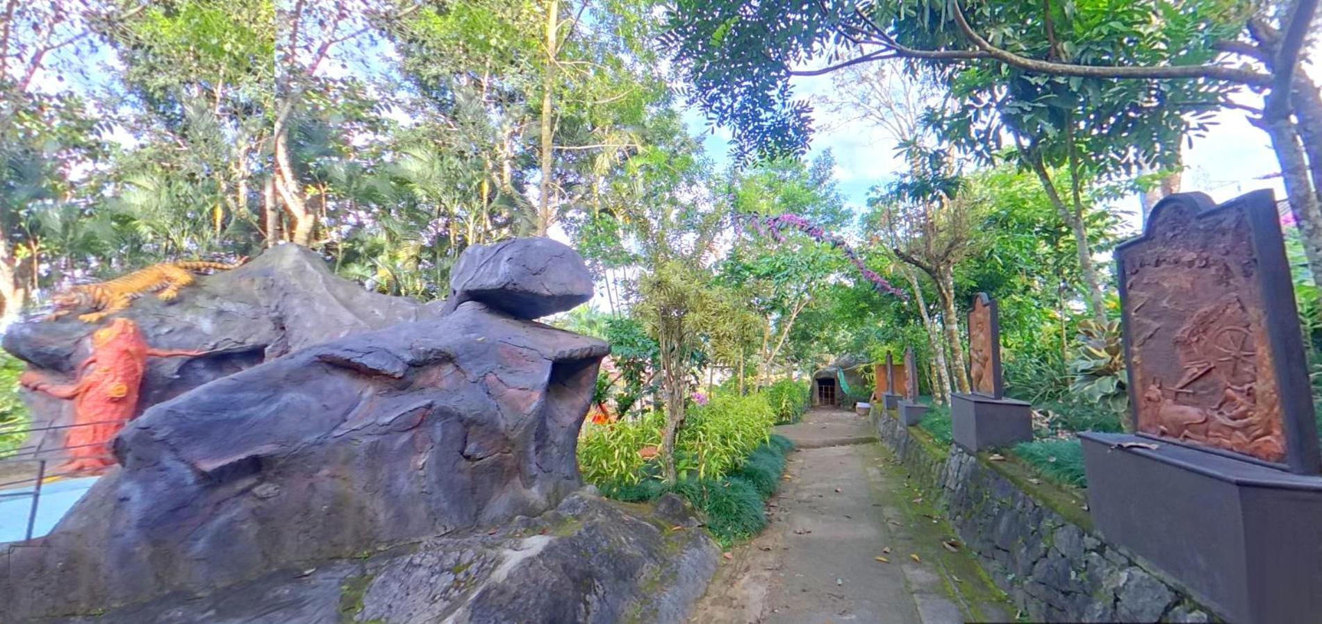Wayanad Royal Stream Bed and Breakfast Kalpetta Εξωτερικό φωτογραφία
